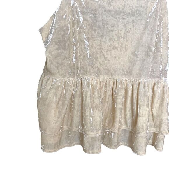 AMERICAN Eagle Velvet Cami - Picture 4 of 11